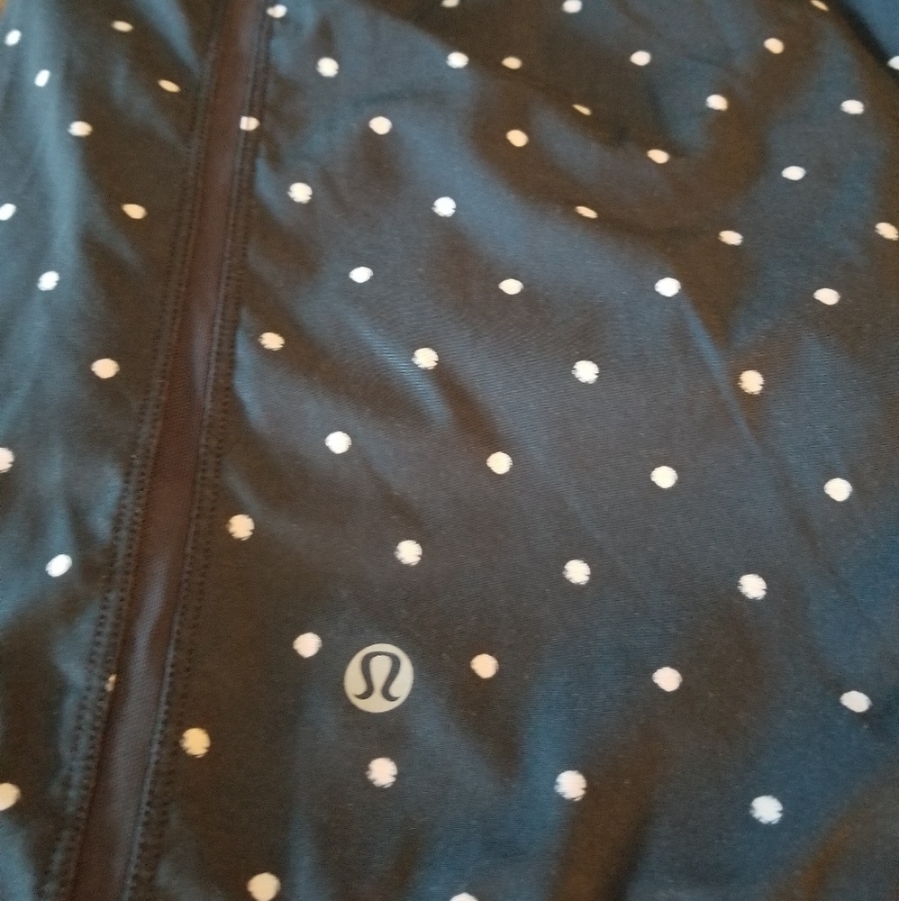 🚫SOLD🚫😎Lululemon😎NWOT Pace Breaker shorts - Picture 3 of 4